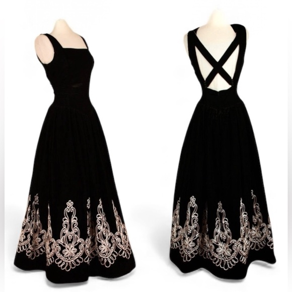 Jessica McClintock Dresses & Skirts - Vintage Jessica McClintock Velvet Gown